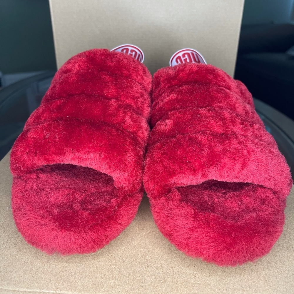 Women’s red Fluff Yeah Slide
